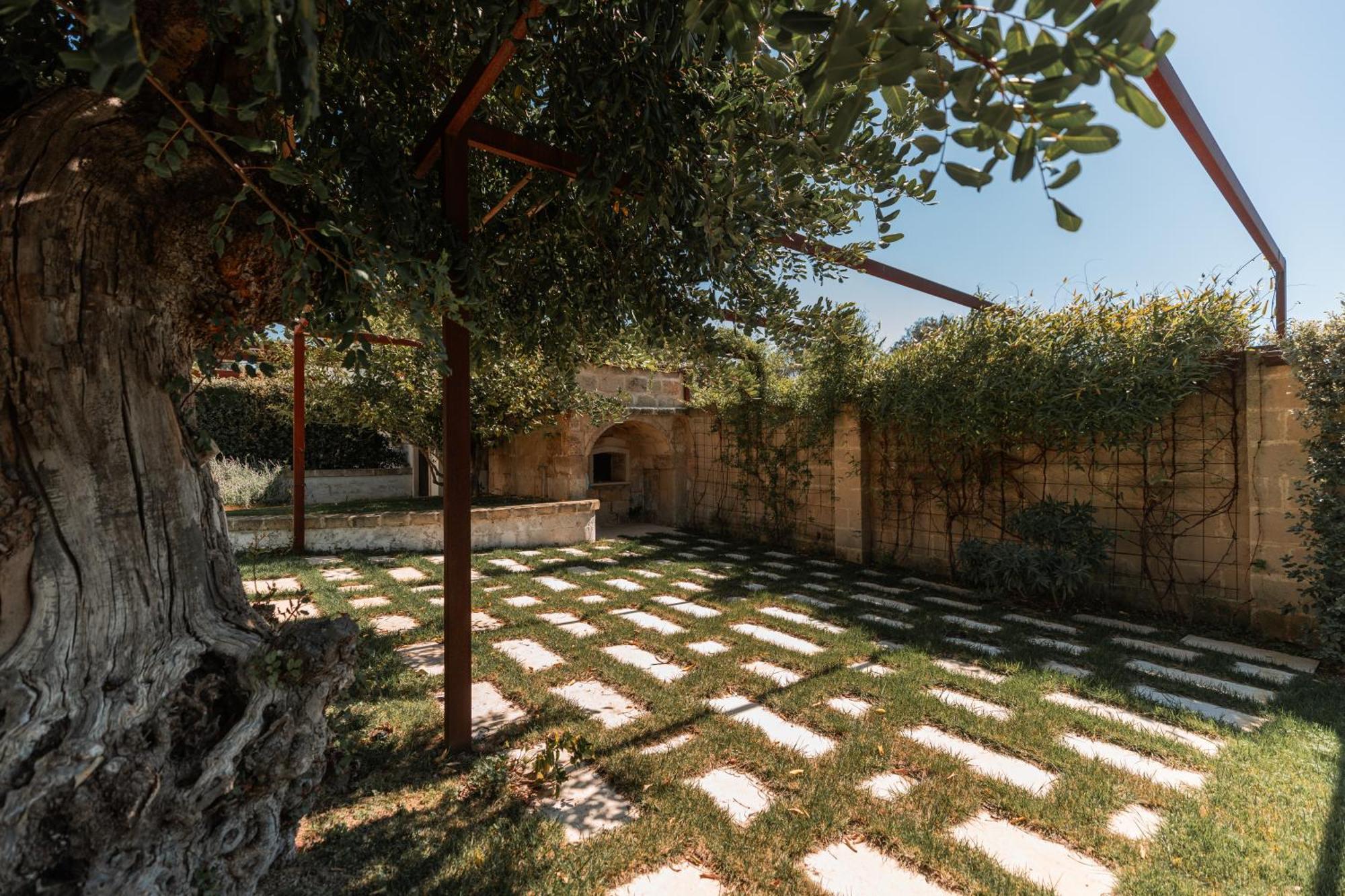 Mastropa Exclusive Resort Massafra Exterior photo